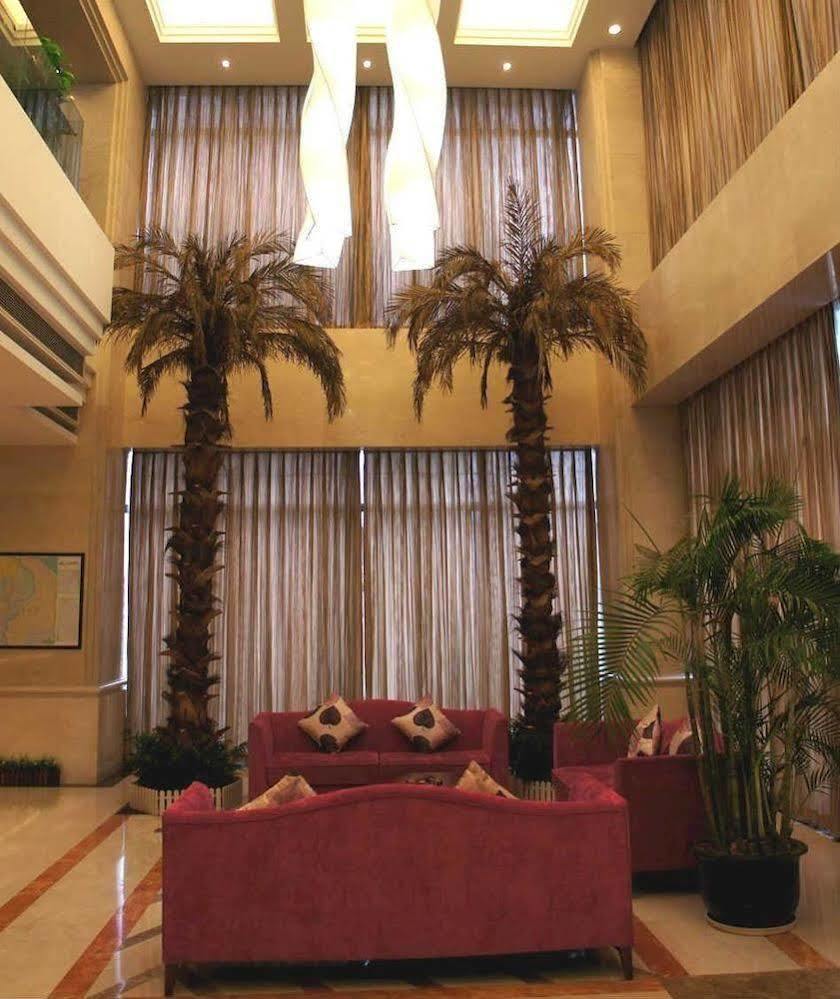 Hotel Pujiang Expo