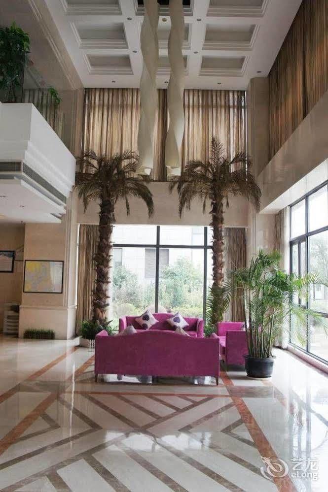 Pujiang Expo Hotel